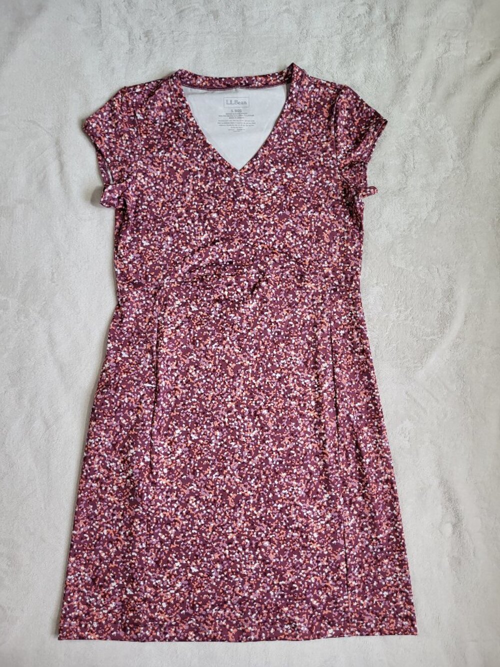 LL Bean Short-Sleeve Dress / Red and Orange confetti Style Print - Small